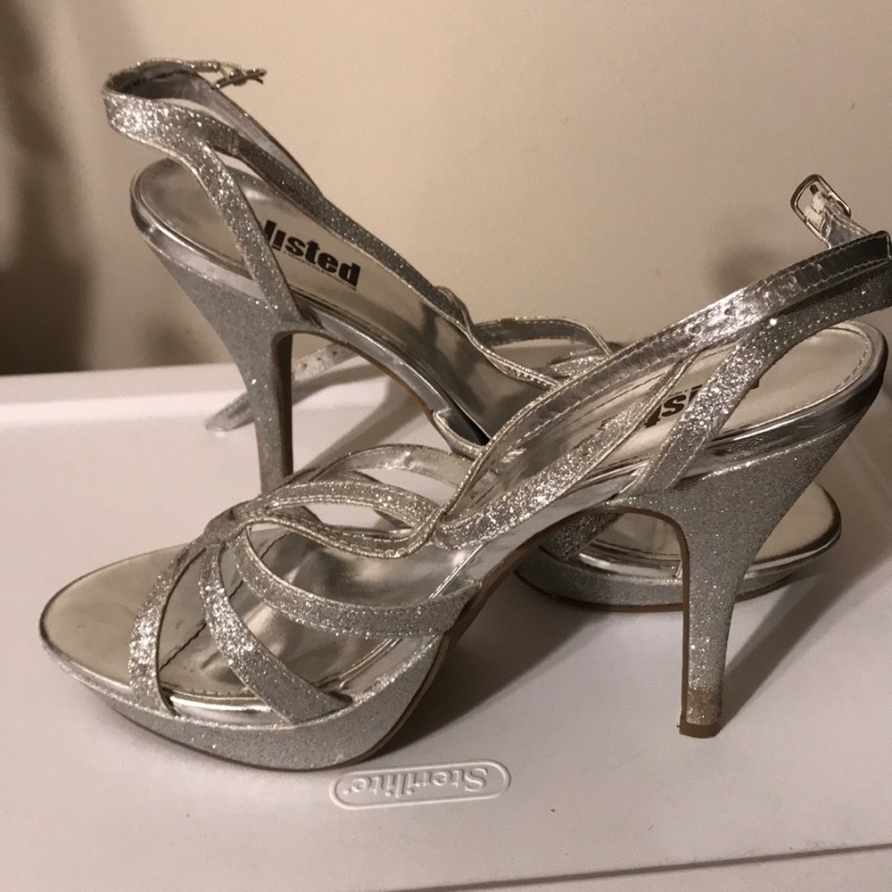 Silver Platforms - image 6